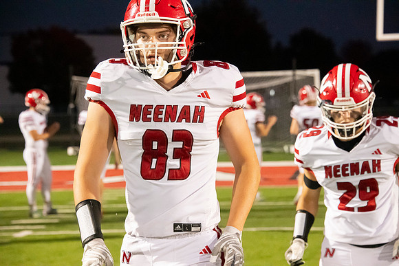 Neenah vs Hortonville 0298