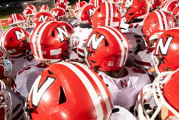 Neenah vs Hortonville 0341