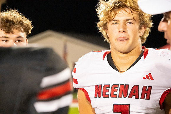Neenah vs Hortonville 0460