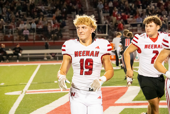 Neenah vs Hortonville 0475