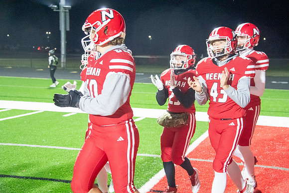 Neenah vs Muskego 0305
