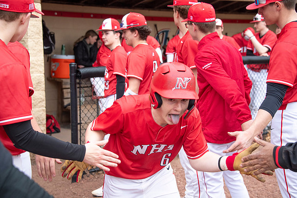 Neenah vs Hortonville 0026