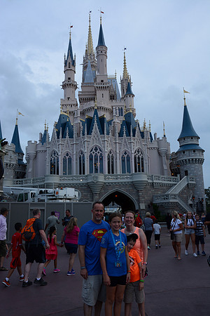 MK_CSTLBACK_20160826_7784724208