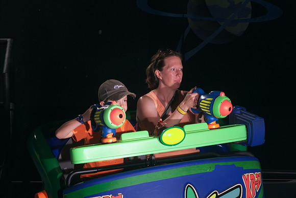 MK_BUZZLIGHTYEARRIDE_20160827_7784854112