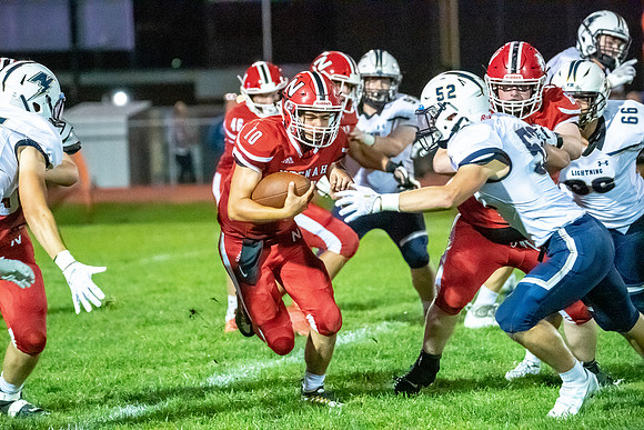 Neenah v Appleton North_0475