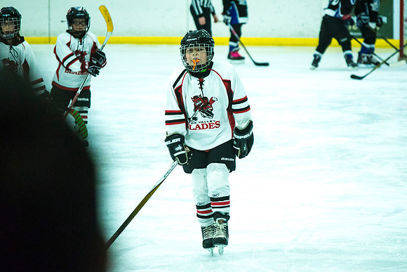 Squirt_C_Red_vs_Oshkosh_15