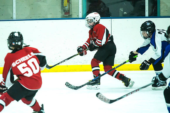 Squirt_B_vs_Oshkosh_215