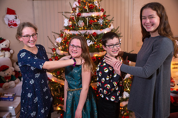 Family_Christmas_2018__14