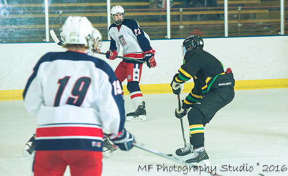 fc_stars_boys_hockey_vs_beaver_dam_033_24594112572_o