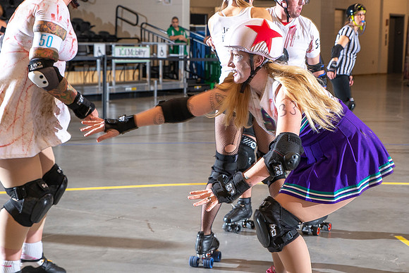 Zombies_vs_Vampires_116