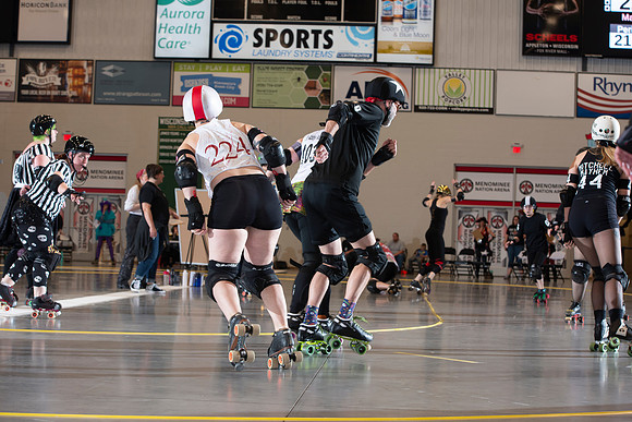 Zombies_vs_Vampires_093