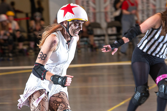 Zombies_vs_Vampires_066