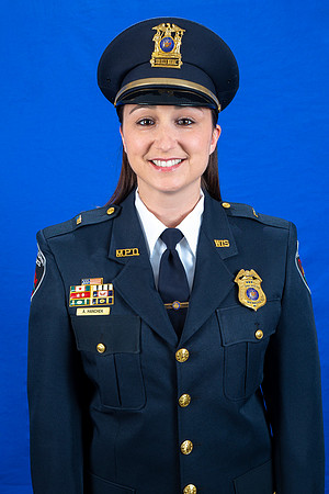 Menasha_PD_045