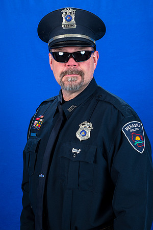 Menasha_PD_040