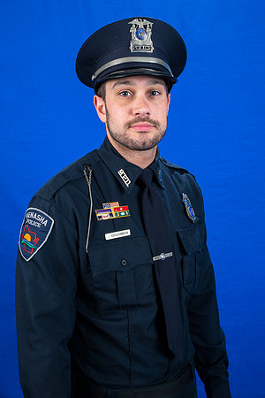 Menasha_PD_074