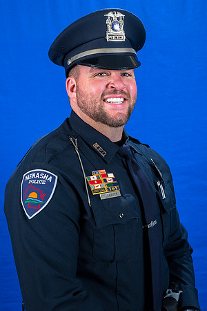 Menasha_PD_010
