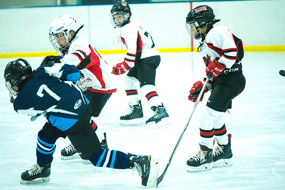 FV_Squirt_A_vs_Fondy__026