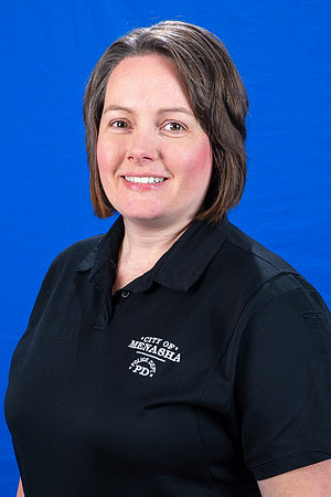 Menasha_PD_016_4x6
