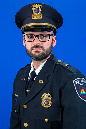 Menasha_PD_087_4x6