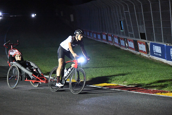 Night Race 048