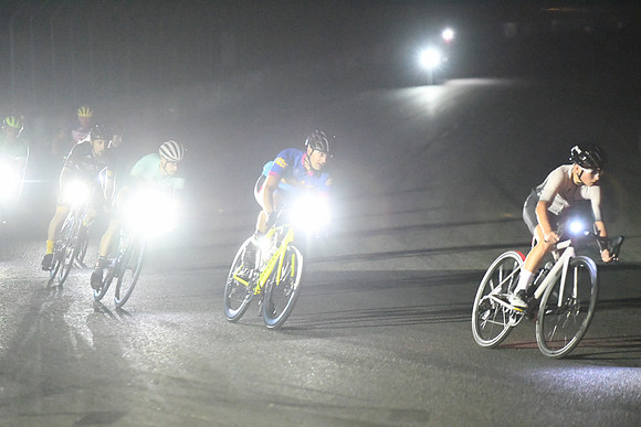 Night Race 043
