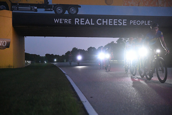 Night Race 010
