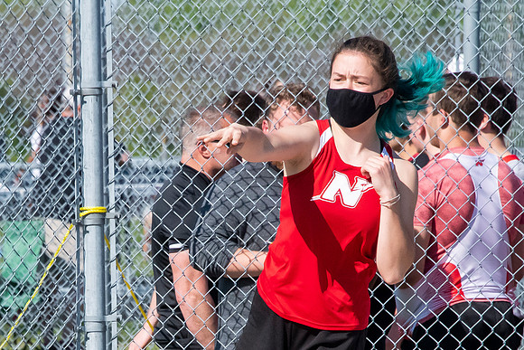 NHS_Track_014