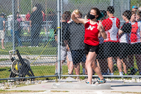 NHS_Track_016