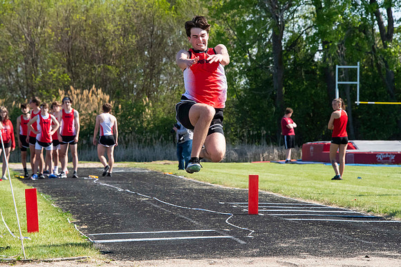 NHS_Track_028