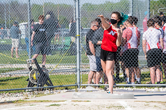 NHS_Track_013
