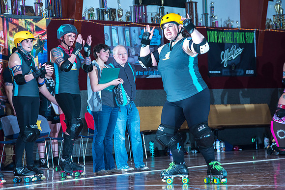 FCRD_Allstars_vs_Vaudeville_Vixens__026
