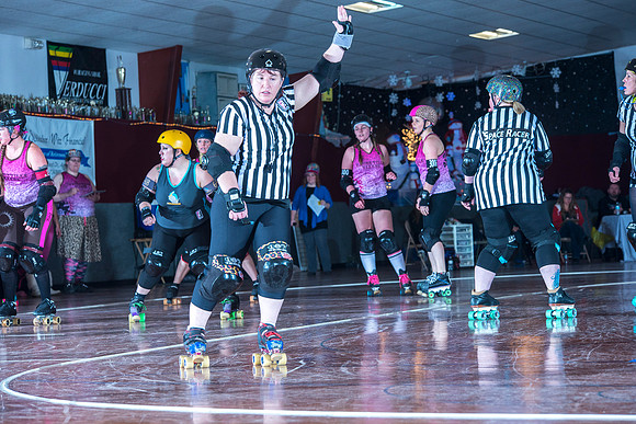 FCRD_Allstars_vs_Vaudeville_Vixens__060