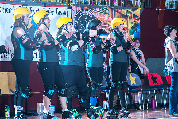 FCRD_Allstars_vs_Vaudeville_Vixens__020