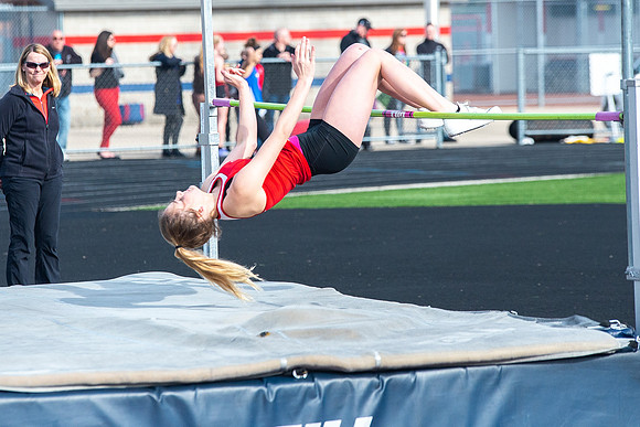 NHS_Girls_Track_009