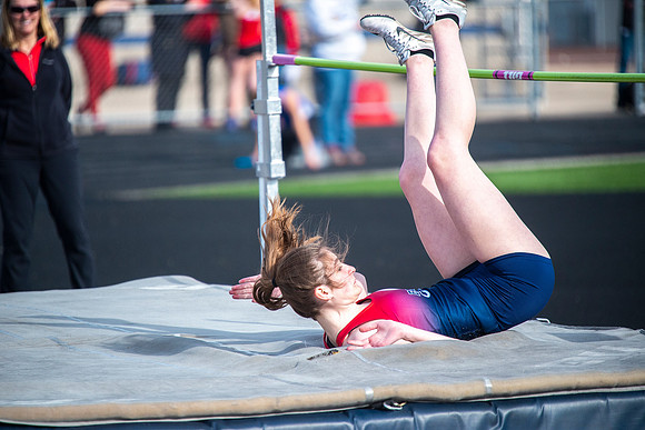NHS_Girls_Track_013