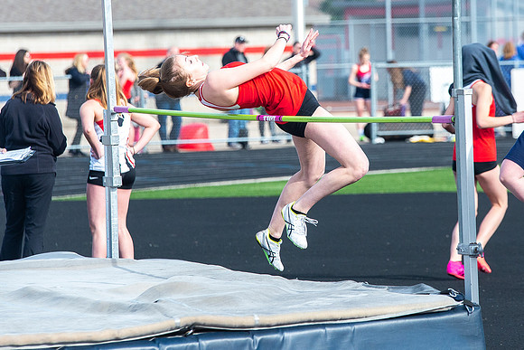 NHS_Girls_Track_004