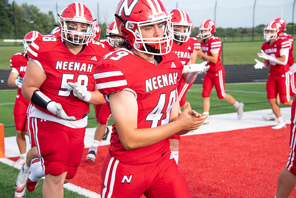 NHS_vs_Muskego_0187