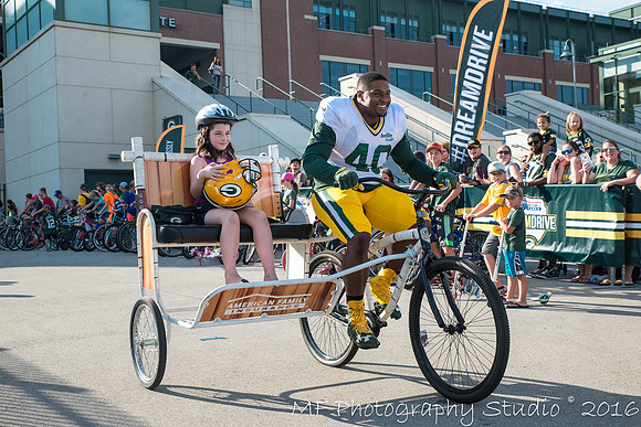 packers_training_camp_082_28692318070_o