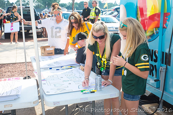 packers_vs_raiders_18aug16_121_28830677143_o