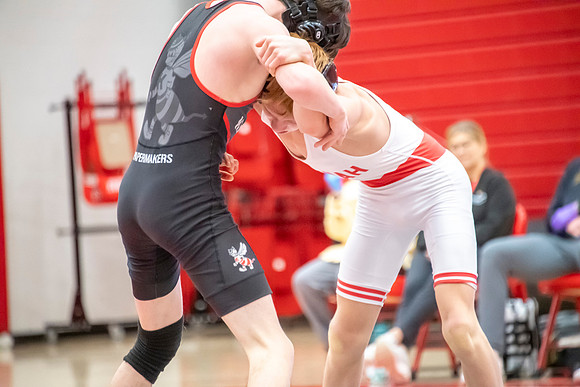 NHS_Wrestling_0275