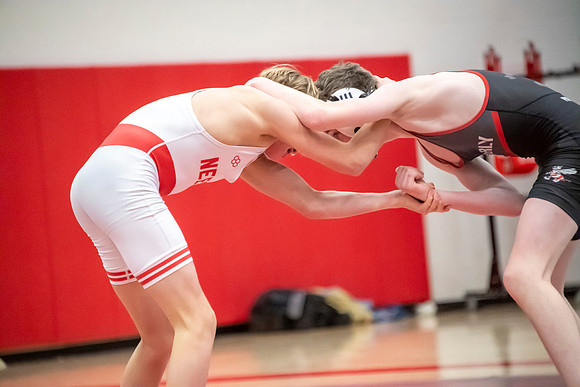 NHS_Wrestling_0405