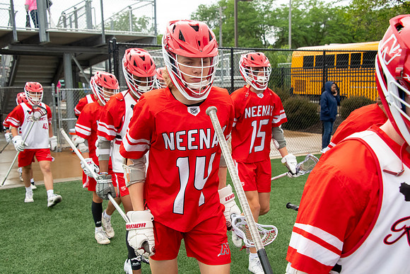 Neenah vs Middleton 0028
