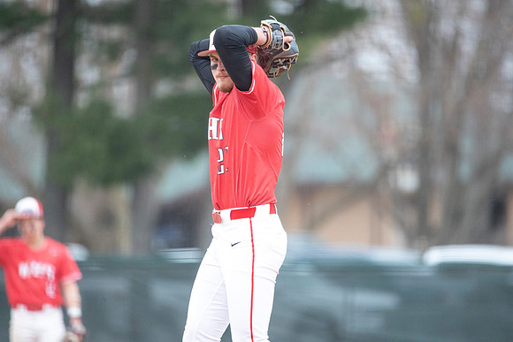 Neenah vs Hortonville 0420