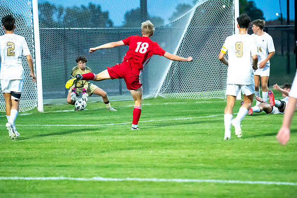 Neenah vs Appleton North 060