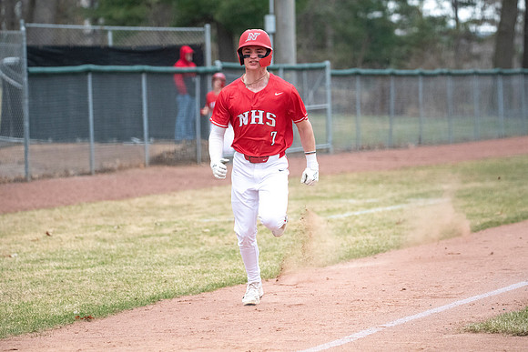 Neenah vs Hortonville 0346