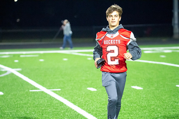 Neenah vs Hortonville 0410