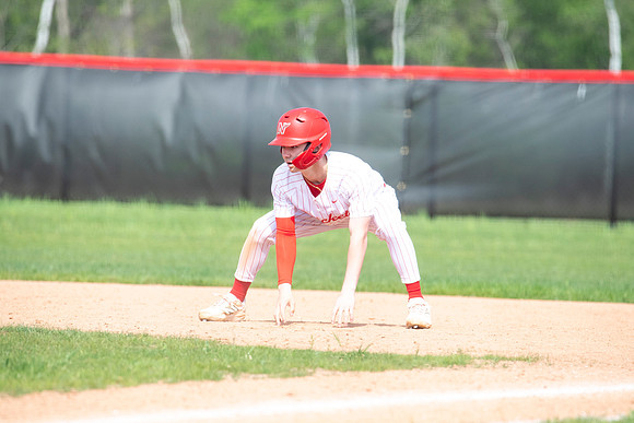 Neenah vs Hortonville 0508