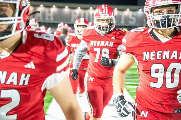 Neenah vs Muskego 0201