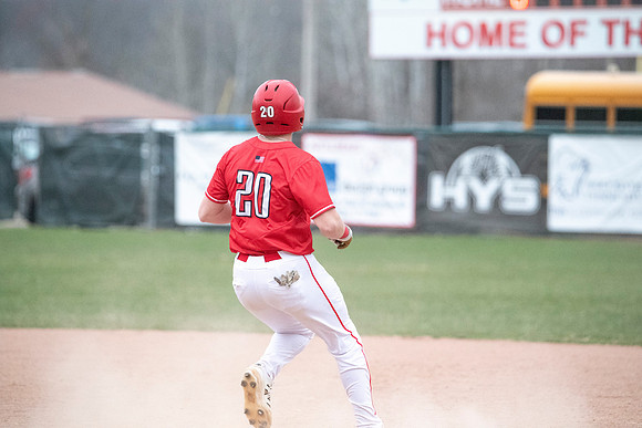 Neenah vs Hortonville 0213