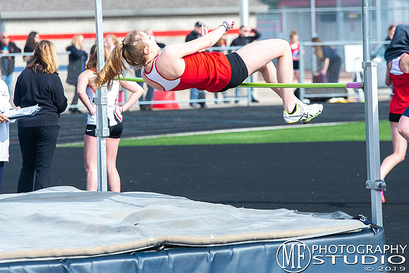 nhs_girls_track_005_46955778235_o